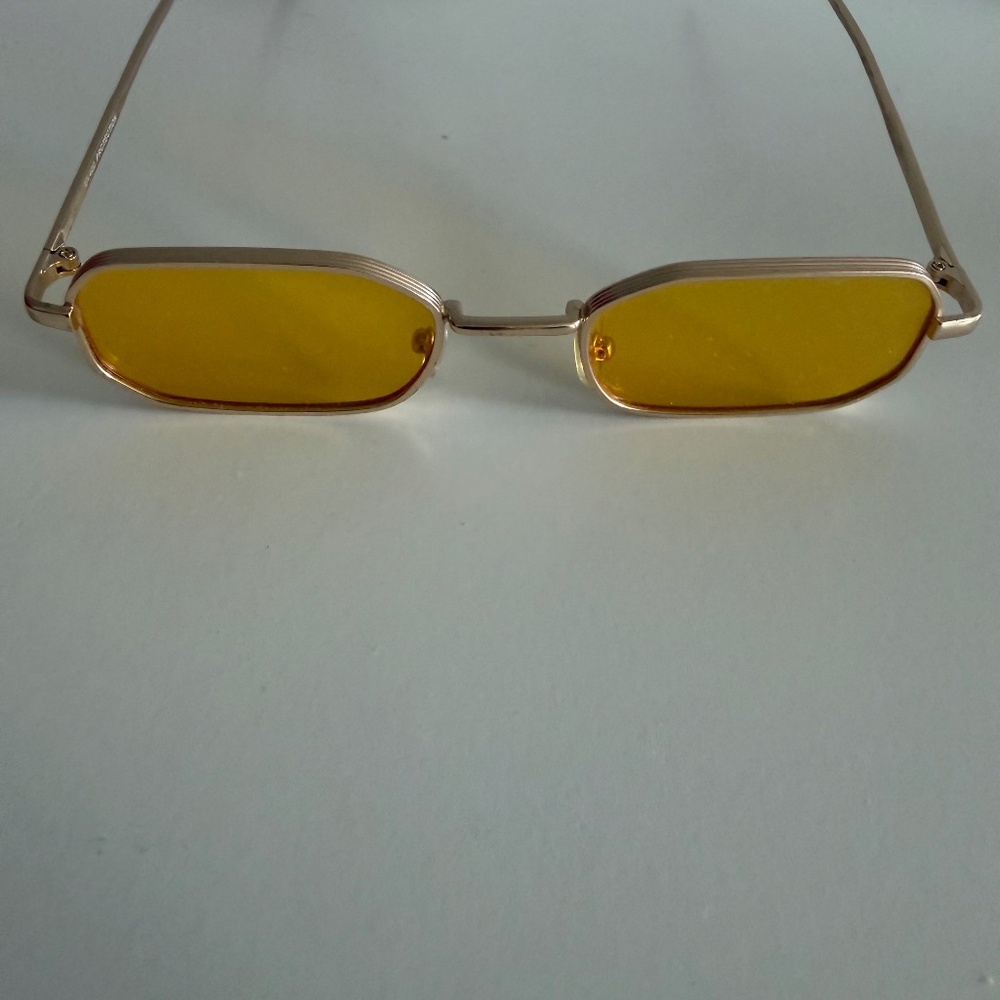 Vintage 90's-style Thin Gold-tone Metal Frame and Yellow Lens Square Sunglasses - Picture 2 of 5